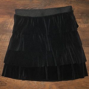 Flare ruffle black layered skirt NWT